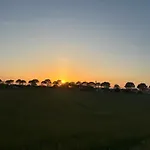 Intera Casa, 100 M Dal Mare, Grande Giardino