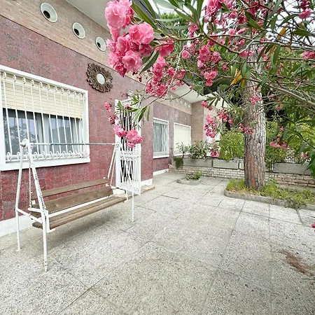 Villa Intera Casa, 100 M Dal Mare, Grande Giardino Lido di Jesolo