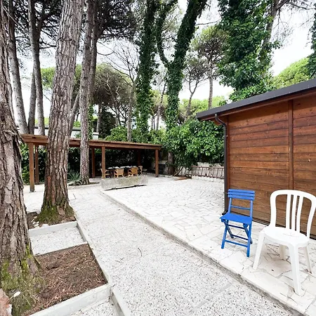 Villa Intera Casa, 100 M Dal Mare, Grande Giardino
