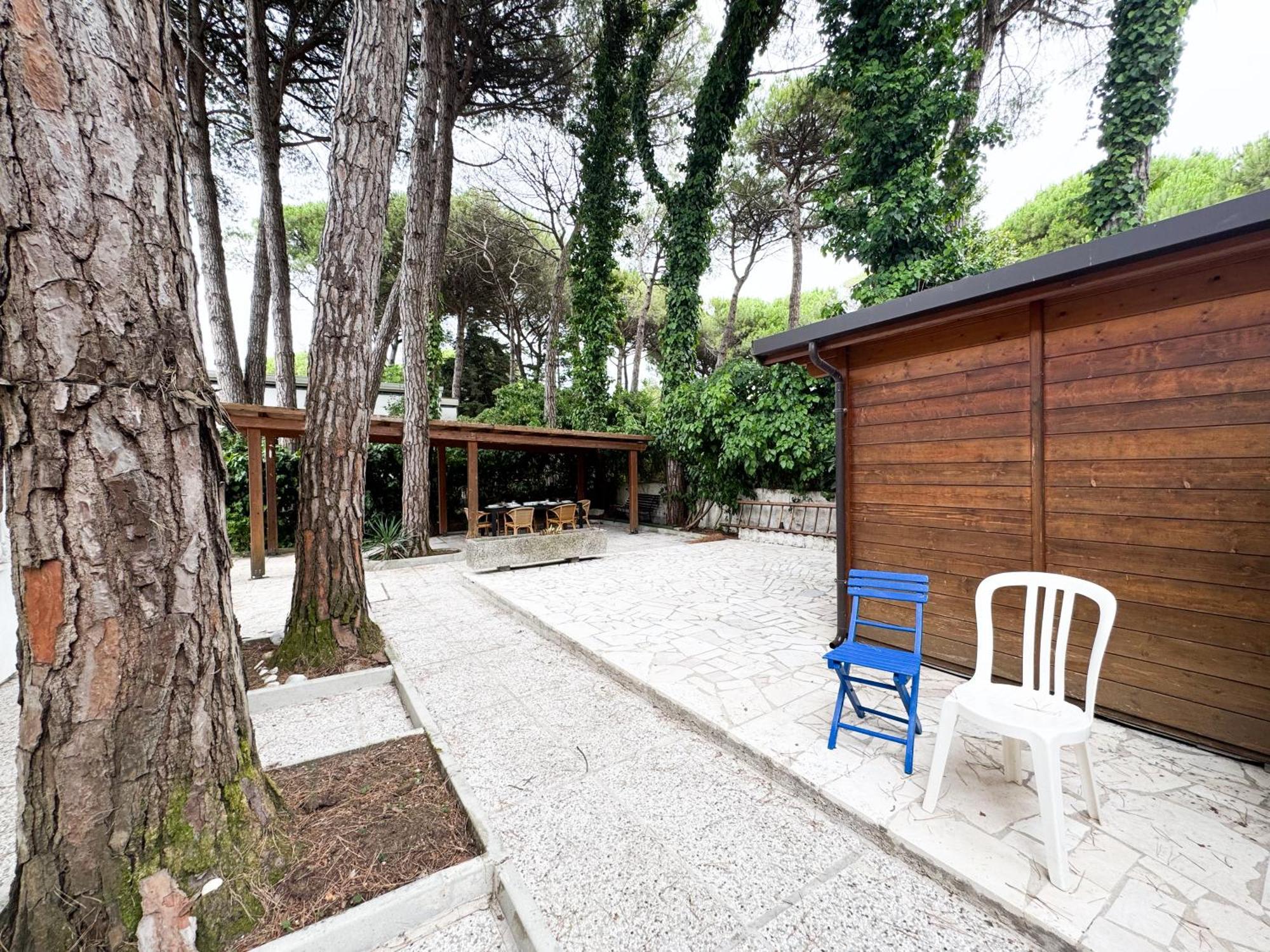 Villa Intera Casa, 100 M Dal Mare, Grande Giardino